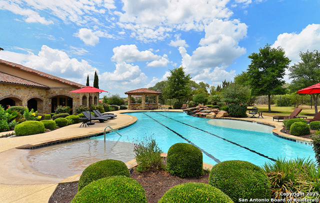 Listing photo id 37 for 23210 Inspirada