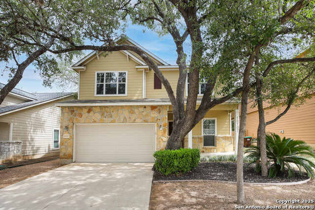 Listing photo id 0 for 10707 Axis Crossing