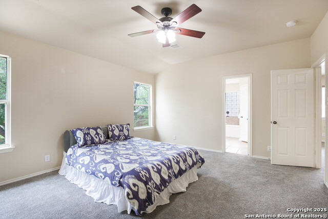 Listing photo id 23 for 10707 Axis Crossing