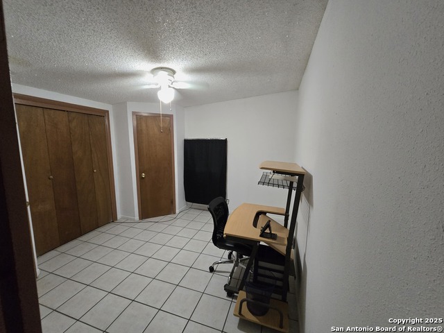 Image 10 of 13 For 1375 Alamo Beach Rd