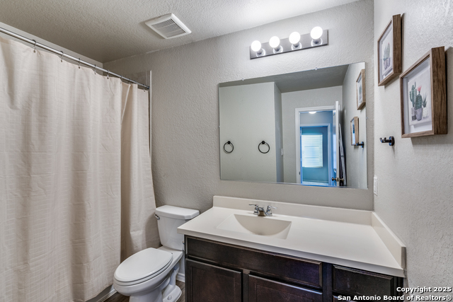 Image 11 of 12 For 463 Briar Ln