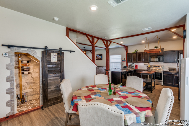 Image 4 of 12 For 463 Briar Ln