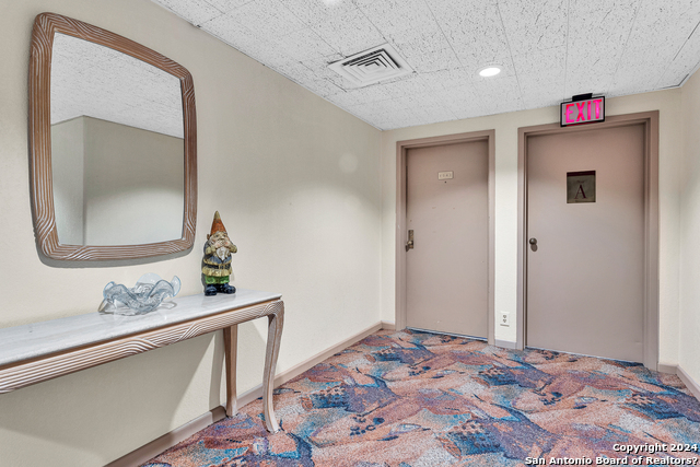 Image 17 of 24 For 7701 Wurzbach  1201