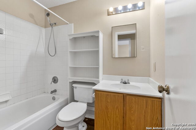 Image 15 of 29 For 8023 Chestnut Cedar