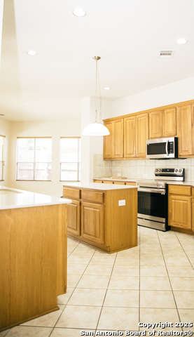Image 11 of 31 For 18803 Millhollow