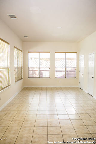 Image 13 of 31 For 18803 Millhollow