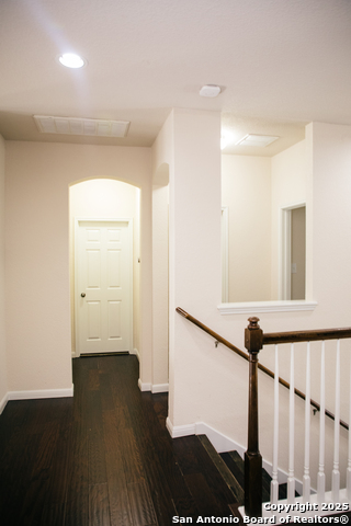 Image 21 of 31 For 18803 Millhollow