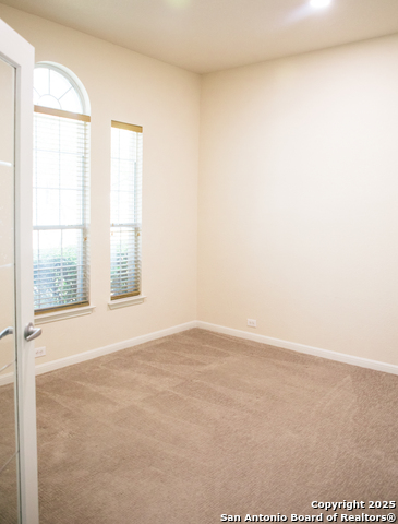 Image 6 of 31 For 18803 Millhollow