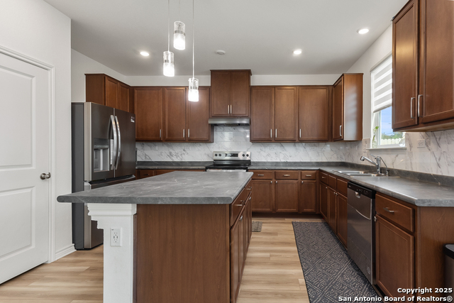 Image 10 of 38 For 10643 Military Drive #14 W