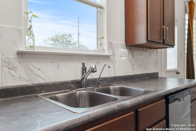 Image 12 of 38 For 10643 Military Drive #14 W