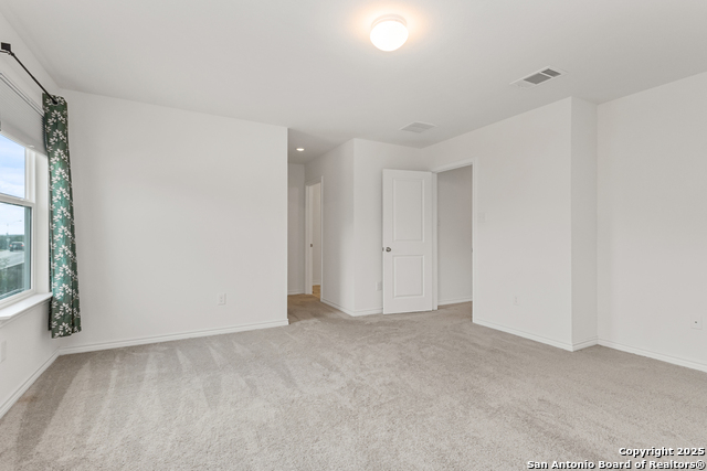 Image 22 of 38 For 10643 Military Drive #14 W