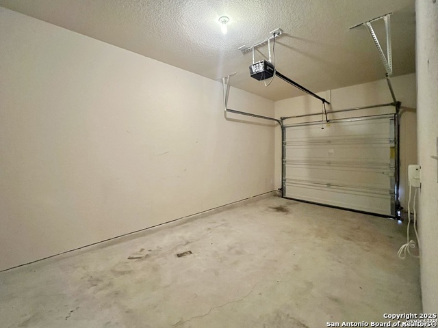 Image 14 of 20 For 5024 Stowers Blvd