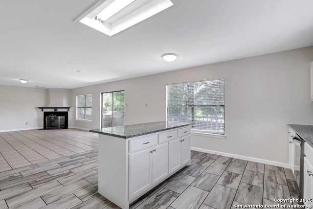 Image 10 of 25 For 4403 Sherwood Way