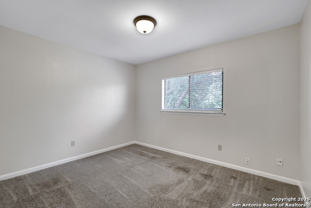 Image 19 of 25 For 4403 Sherwood Way