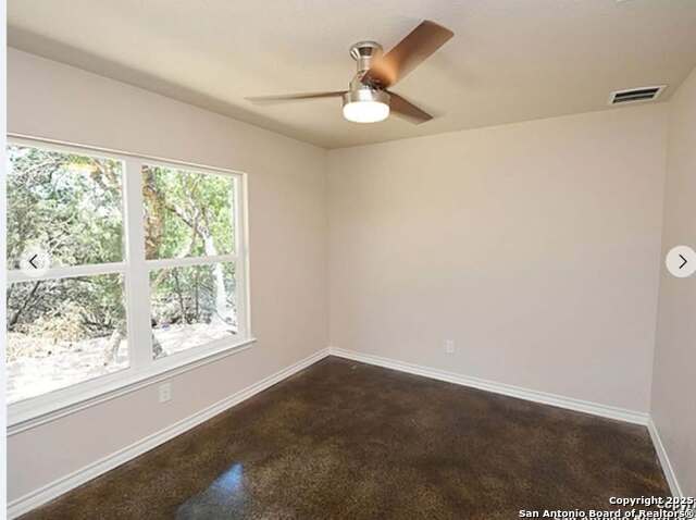 Listing photo id 5 for 247 Remington