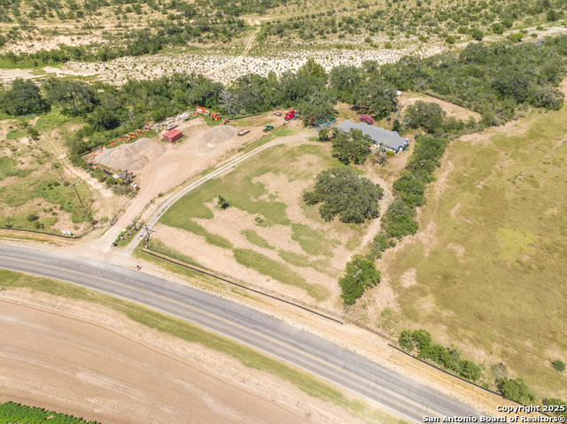Image 16 of 24 For 3150 F.m. 462 N