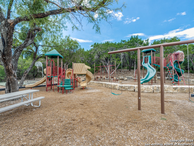 Listing photo id 23 for 11638 Wood Harbor