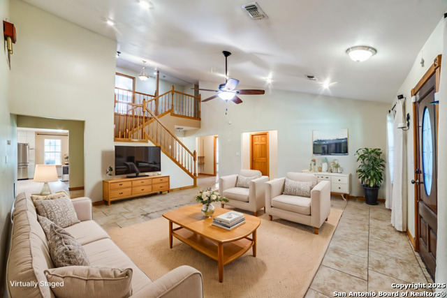 Details for 205 County Road 7721, Natalia, TX 78059