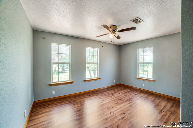 Listing photo id 22 for 205 County Road 7721