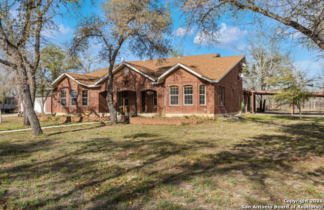 Listing photo id 2 for 205 County Road 7721