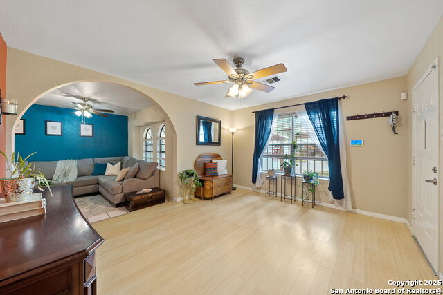 Image 11 of 28 For 5622 Rushhill St