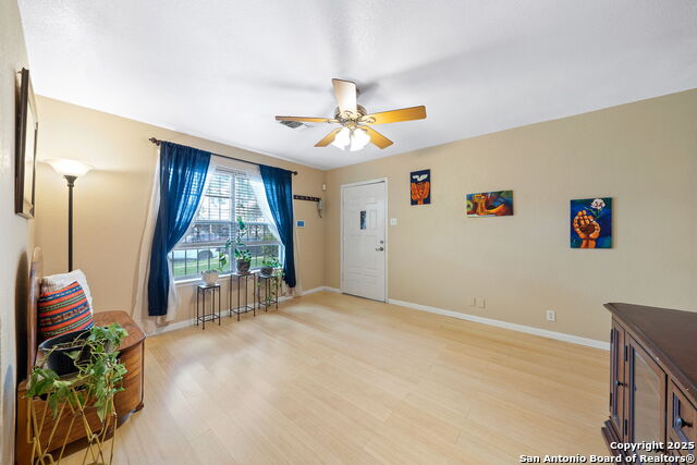 Image 4 of 28 For 5622 Rushhill St