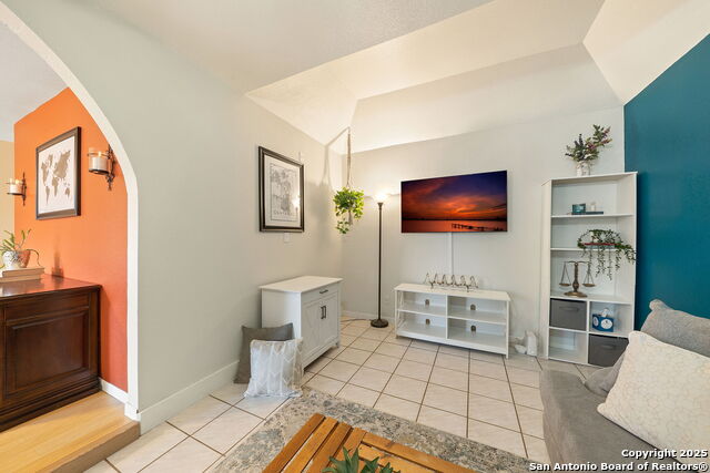 Image 8 of 28 For 5622 Rushhill St