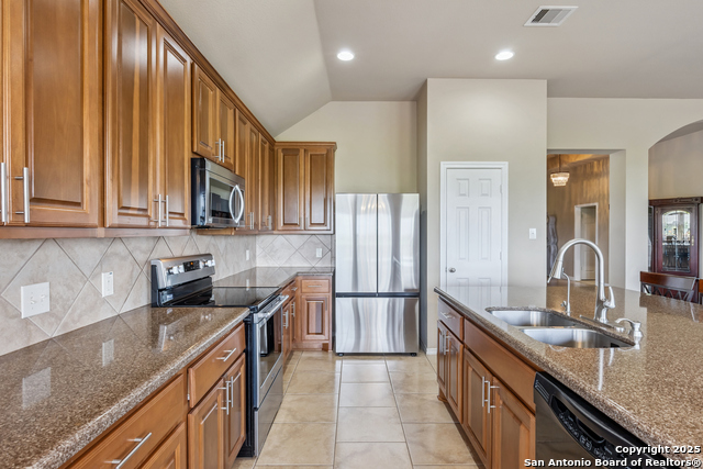 Image 22 of 48 For 3035 Mustang Meadow