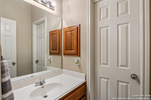 Image 34 of 48 For 3035 Mustang Meadow