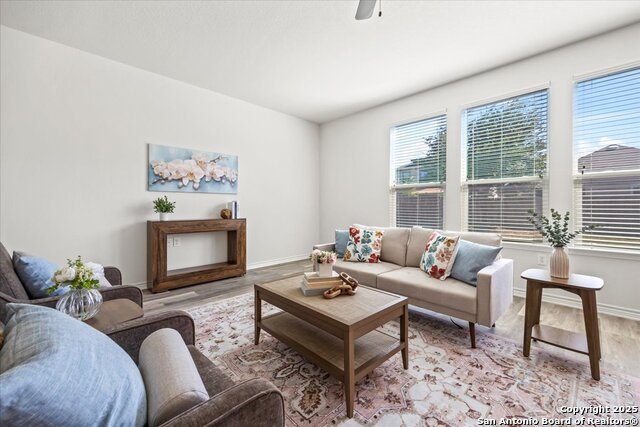 Image 11 of 47 For 7331 Primrose Post