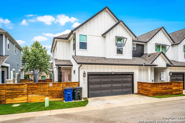 Image 16 of 21 For 652 Prospect Way