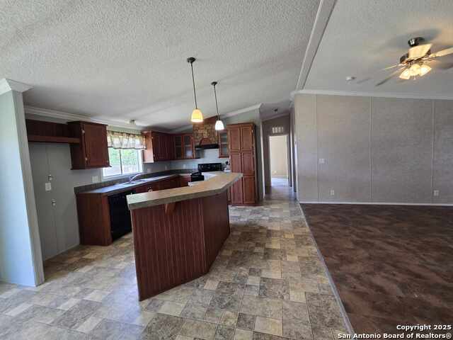 Image 10 of 21 For 338 Rosemary