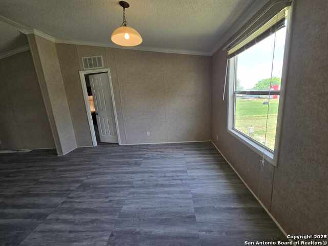 Image 12 of 21 For 338 Rosemary