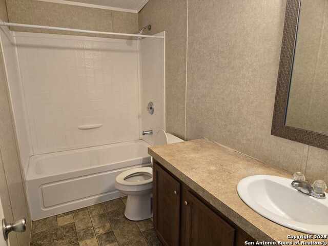 Image 13 of 21 For 338 Rosemary