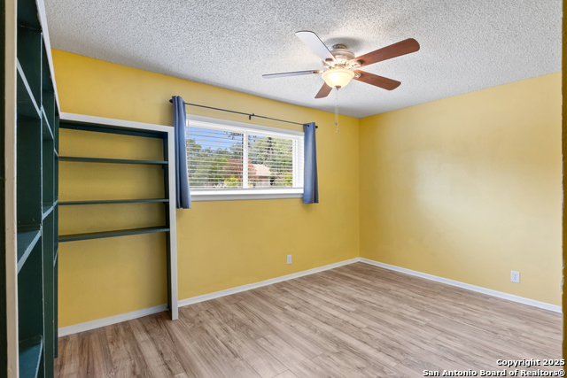 Listing photo id 20 for 8507 Star Creek Dr.