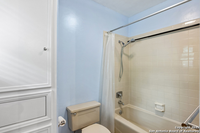 Listing photo id 22 for 8507 Star Creek Dr.