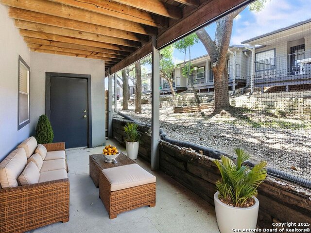 Image 18 of 18 For 661 Floral  Apt C