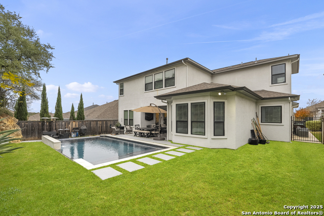 Image 28 of 30 For 8511 Nichols Sky