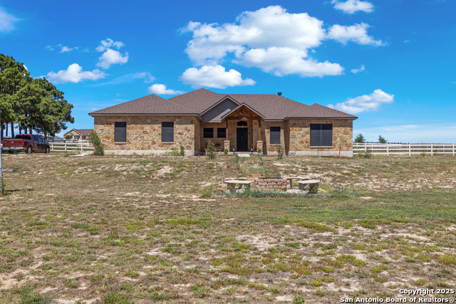 Details for 217 Bluebonnet, La Vernia, TX 78121
