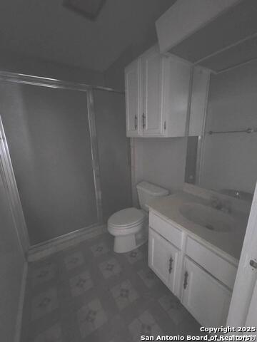 Image 15 of 26 For 6508 Honey Hill