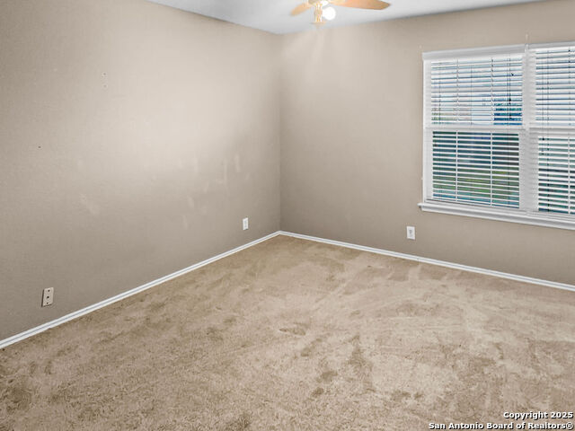 Image 7 of 15 For 903 Saxonhill