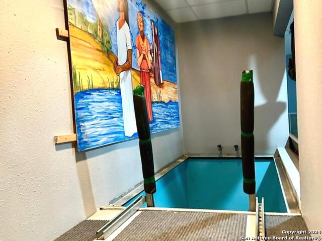 Image 10 of 17 For 815 Albert  