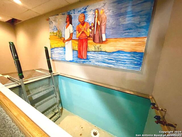 Image 11 of 17 For 815 Albert  