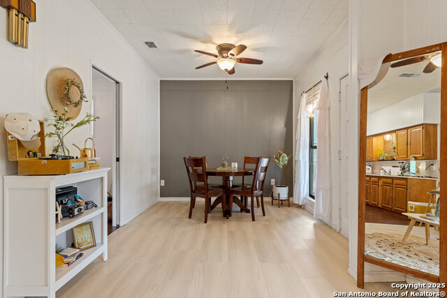 Image 23 of 34 For 8612 Flint Rock