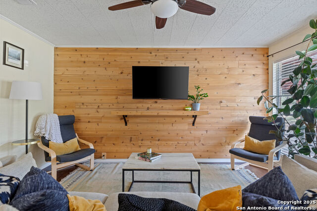 Image 8 of 34 For 8612 Flint Rock