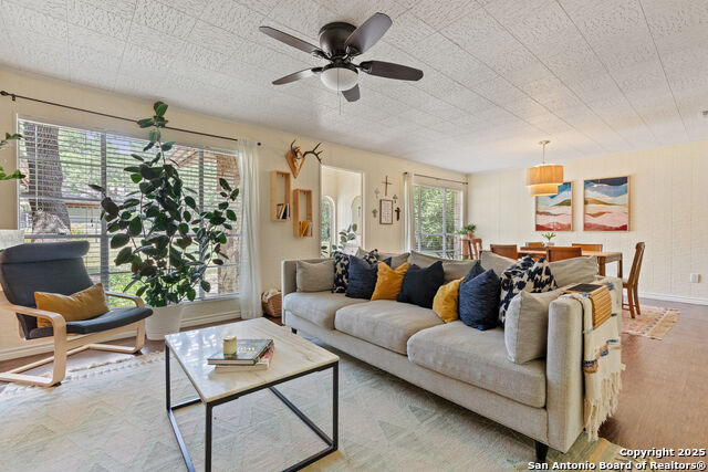 Image 9 of 34 For 8612 Flint Rock