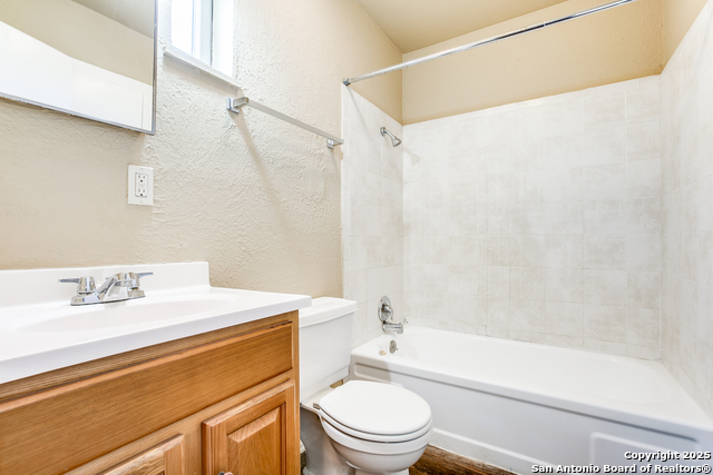 Image 12 of 12 For 216 Lucas St  8