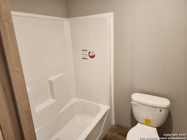 Image 11 of 23 For 4214 Woodrow Center