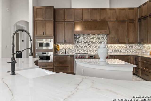 Listing photo id 14 for 26012 Cotaco Creek