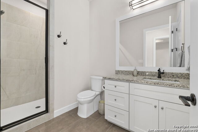 Listing photo id 33 for 26012 Cotaco Creek